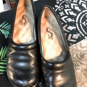 Soft Walk black casual soft & comfy shoes